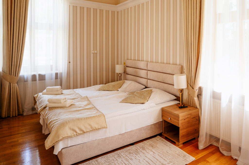 apartament w Sanatorium Marconi, łóżko dwuosobowe